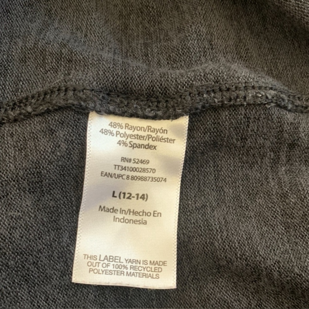 Time and Tru Gray Long Sleeve Relaxed Fit‎ Shirt Tail Hem Top, size large - Picture 6 of 6